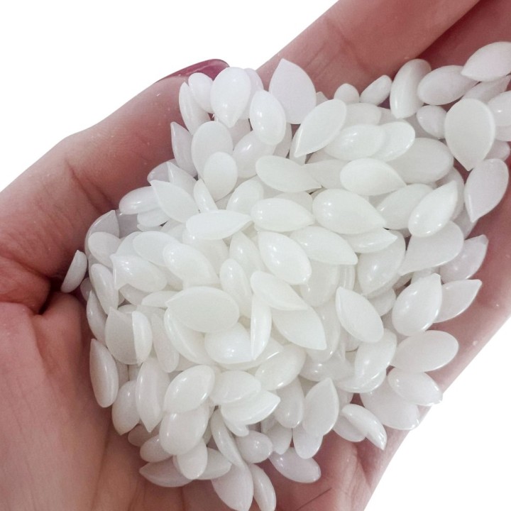 White Strawberry Thermochromic Rosin Free Hard Wax Bulk 22 lb / 10 kg